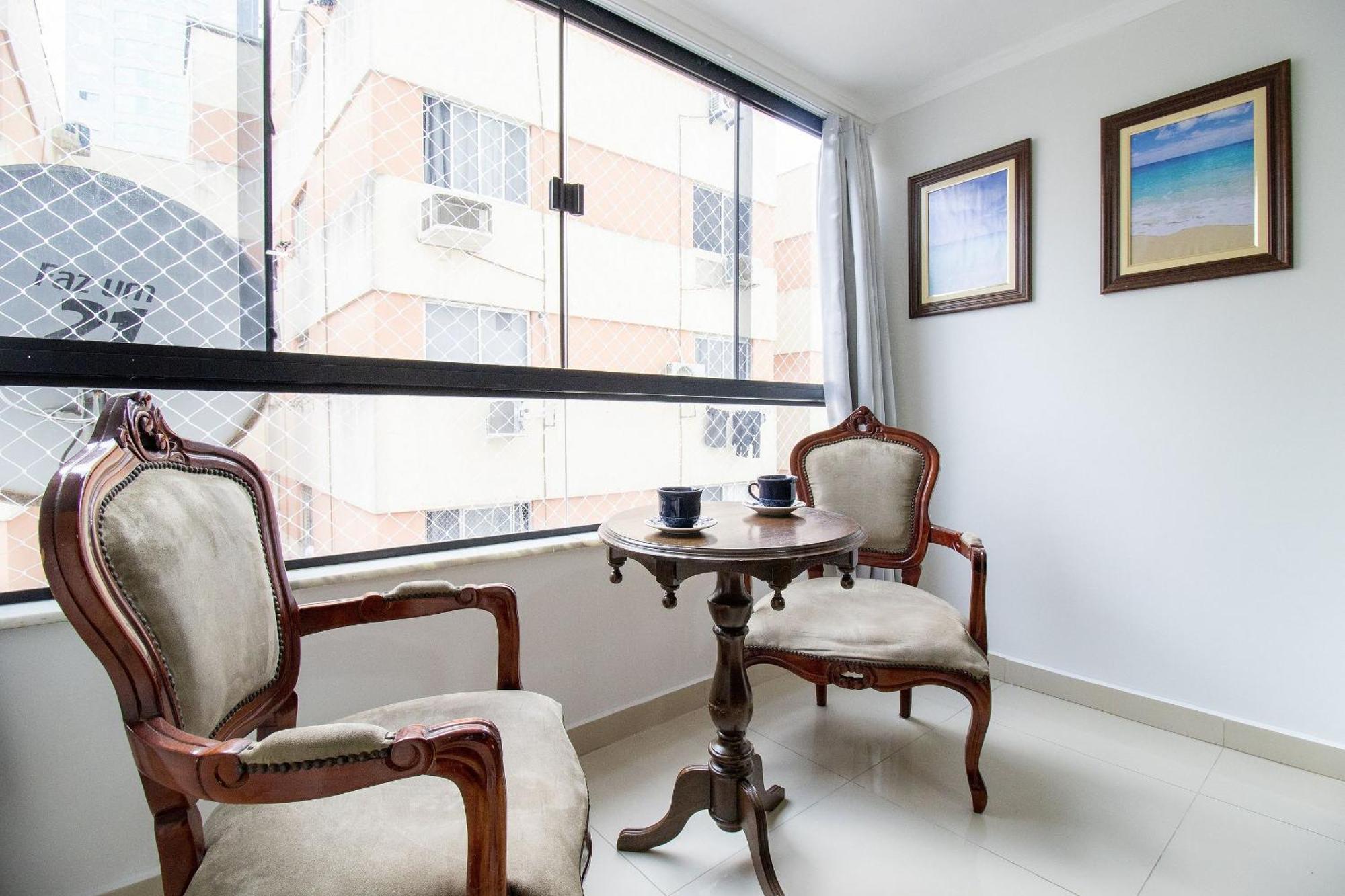 Апартаменты Bk34 - 2 Dorm Climatizados, Prox Calcadao, Garagem Балнеариу-Камбориу Экстерьер фото